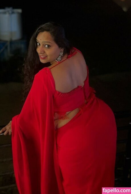Anupamaswathi pornstar nude picture