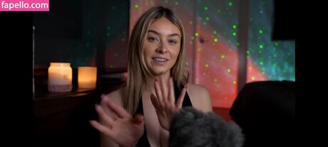 Simply Kel ASMR pornstar high quality pictures