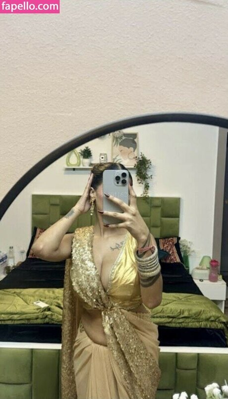 Shambhavi Singh beautiful pornstar gallery