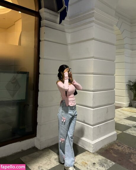 Shambhavi Singh modèle meilleur galeries