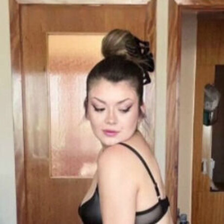 Simge Baranko lu actrice de nus archive