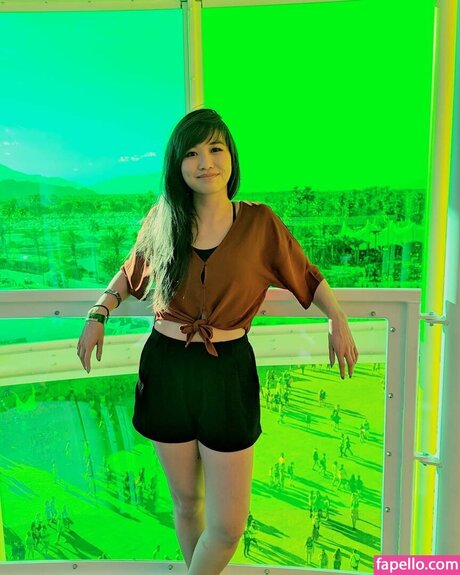 Julia Chow erotic pornstar gallery