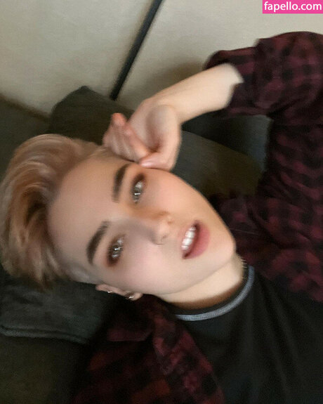 Ohkaylin actriz desnuda galerías