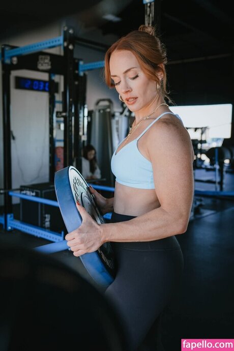 Meg Gallagher star pornographique archive