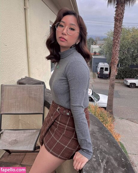 Sophia Phan Miniatura