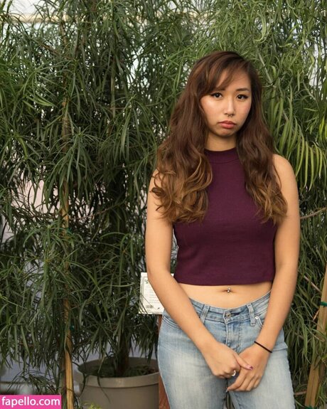 Sophia Phan model porn picture