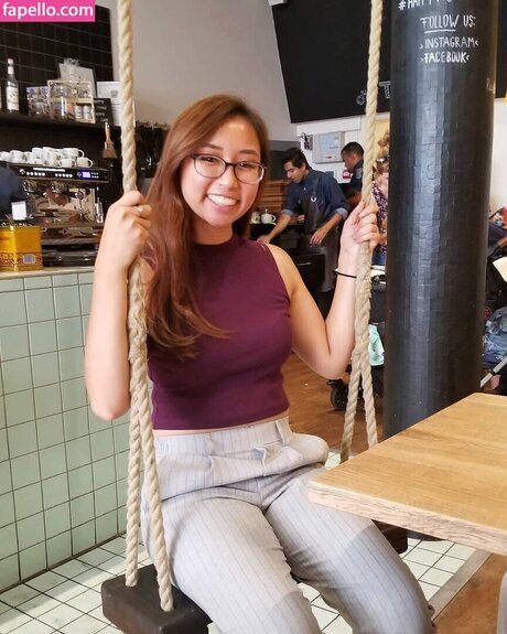 Sophia Phan actriz porno imagen