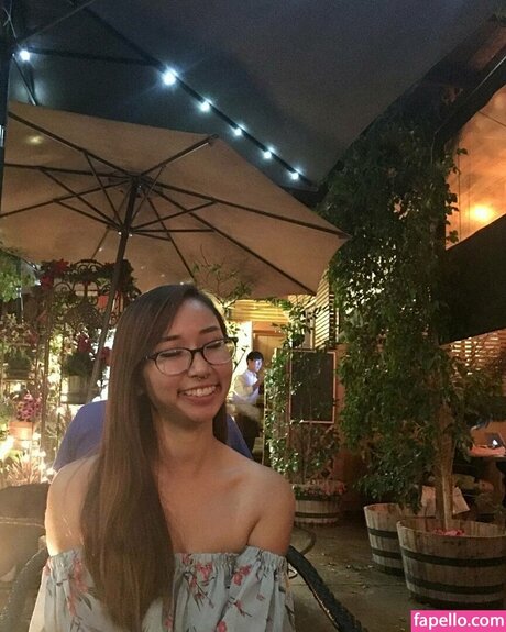 Sophia Phan model pornographic galleries