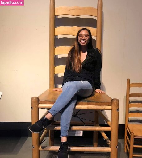 Sophia Phan estrella caliente imágenes