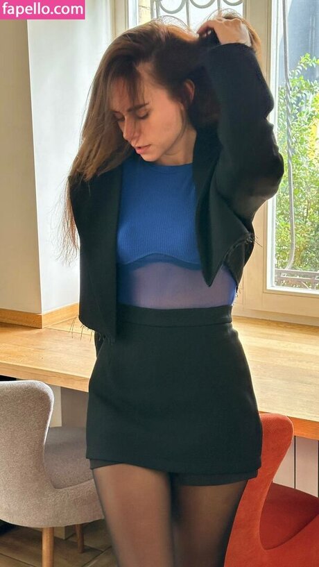 HeyHelen ASMR estrella porno sexy imágenes