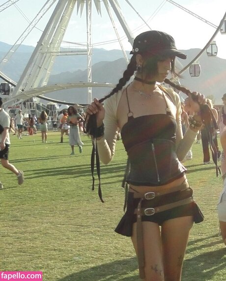 Aislinn Ritchie modelo hermosa recopilación