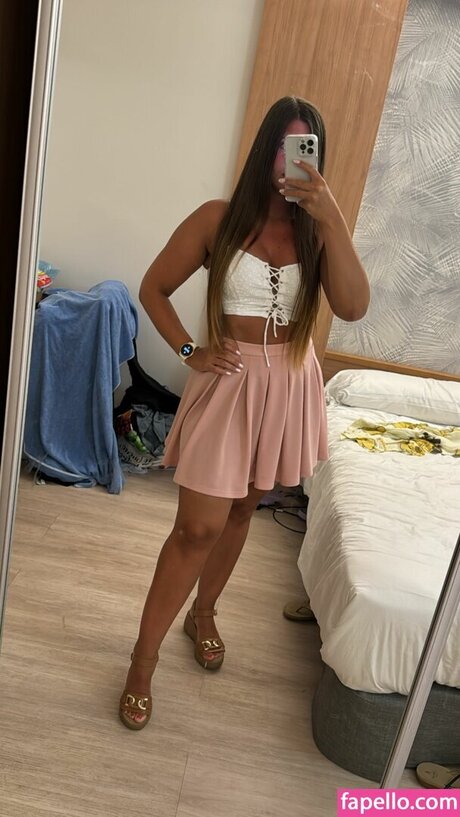 Joyce Mazzei estrella caliente foto