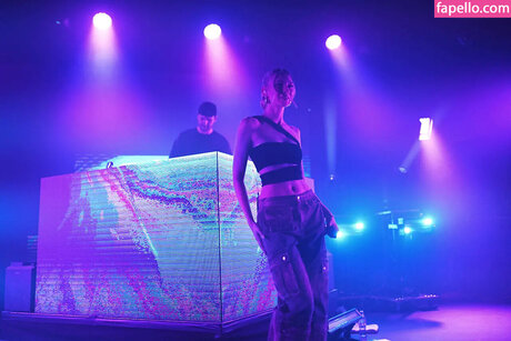 Carolin Niemczyk star érotique images