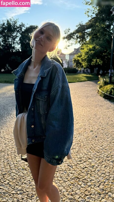 Carolin Niemczyk desnudos de modelos imágenes