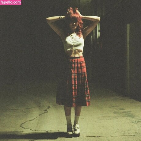 Ava Maybee jolie actrice des photos