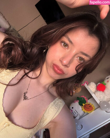 bbyflxr model free photo