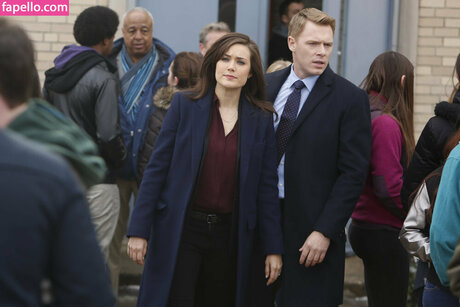 Megan Boone estrella porno de arte recopilación