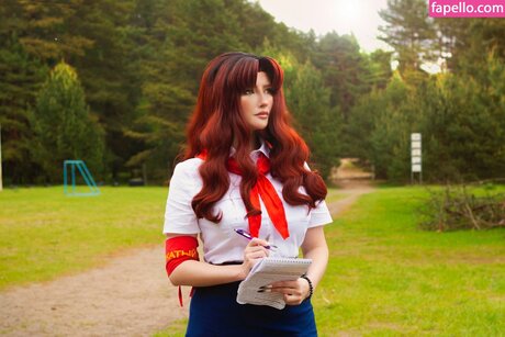 Elena Kyalviyainen arte estrella porno foto