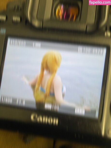 Elena Kyalviyainen desnudos estrella porno fotos