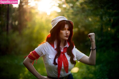 Elena Kyalviyainen modèle porno collection