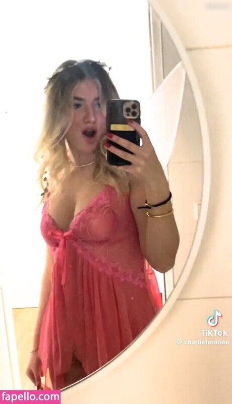 Charlie Ferarie étoile chaude image