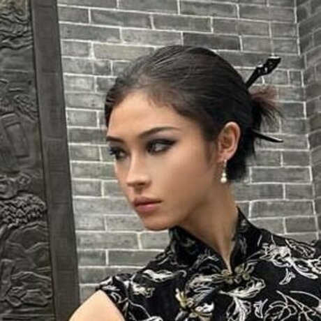 Xiang is nude star image