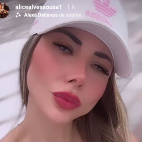 Alice Alves star exclusive photo