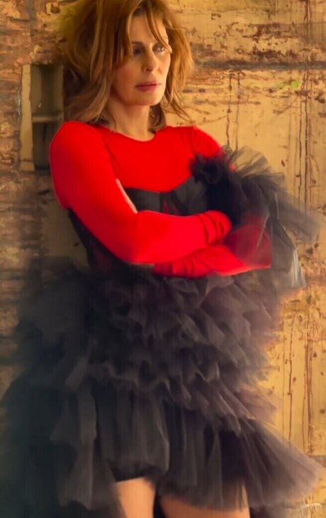 Funda Vanroy modèle magnifique des photos