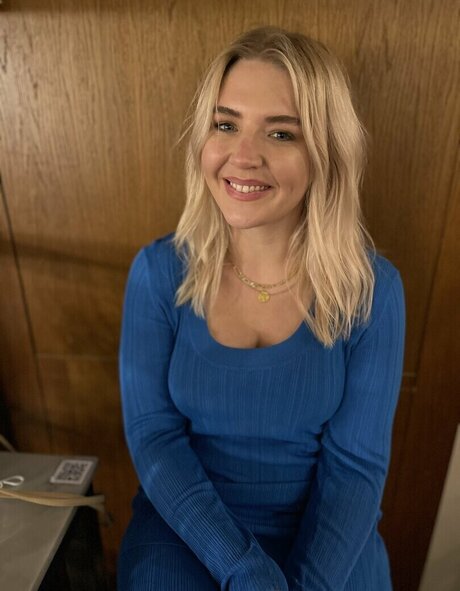 Rebecca Lucy Taylor actriz de alta calidad foto