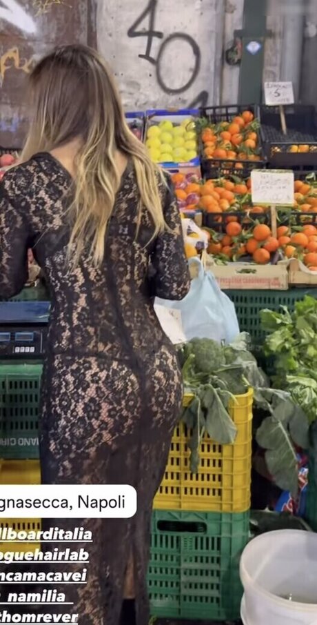 Deborah De Luca modèle de haute qualité image