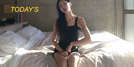 jennypetersonnn actrice de nus collection