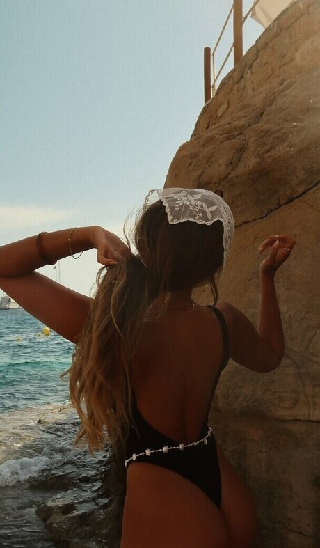 Pia Volckmann étoile exclusive des photos