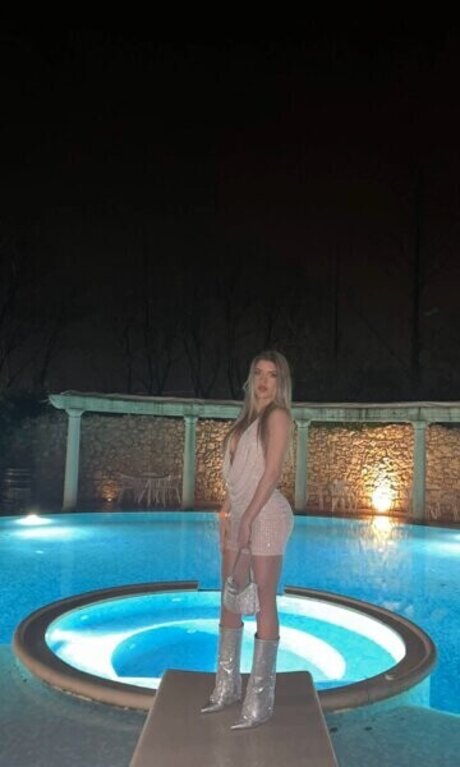 Giorgiazampi Sofiagllo model art picture