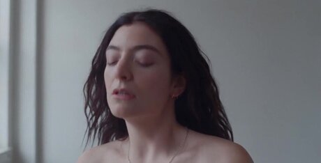 Ana Lorde modèle de haute qualité image