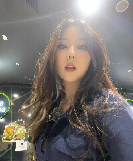 Hanavocado modèle artistique galerie