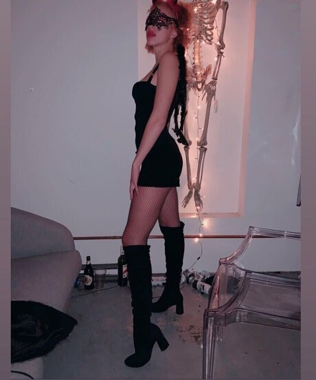 Anna Ermakova actrice nue images