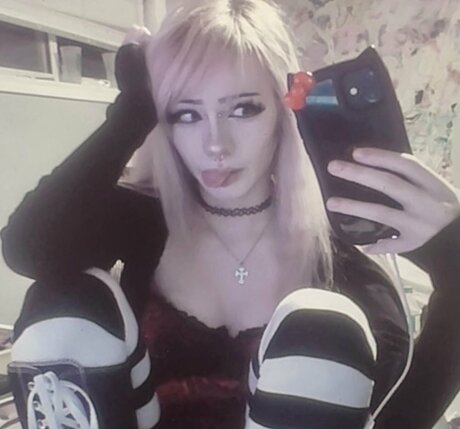 doublekcryystals porn star photo