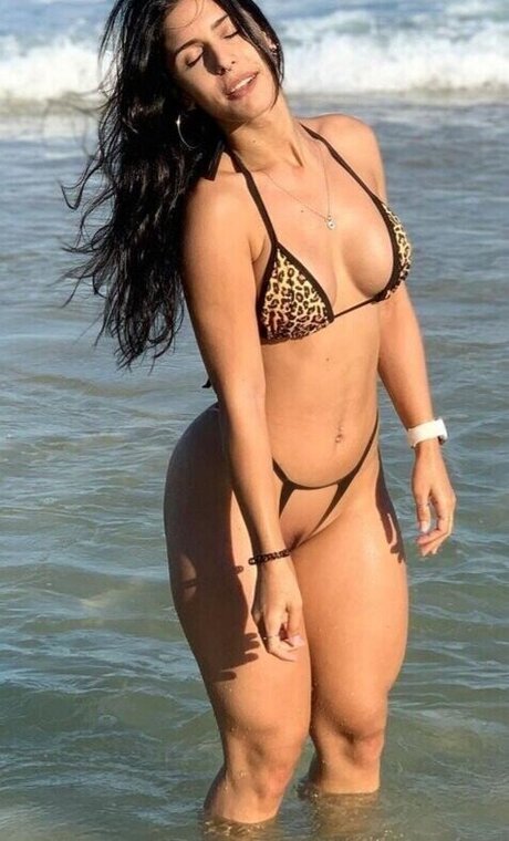 Lara Camilo star free photos