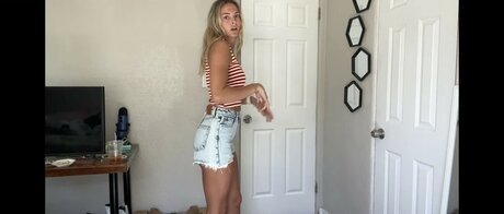 Beez ASMR estrella porno superior archivo