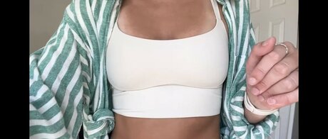 Beez ASMR estrella porno hermosa fotos