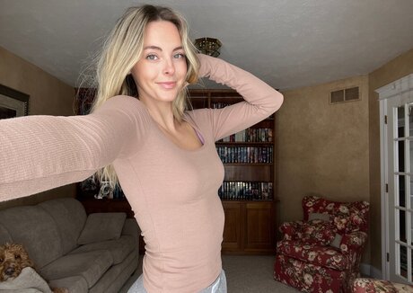 Beez ASMR estrella porno hd foto