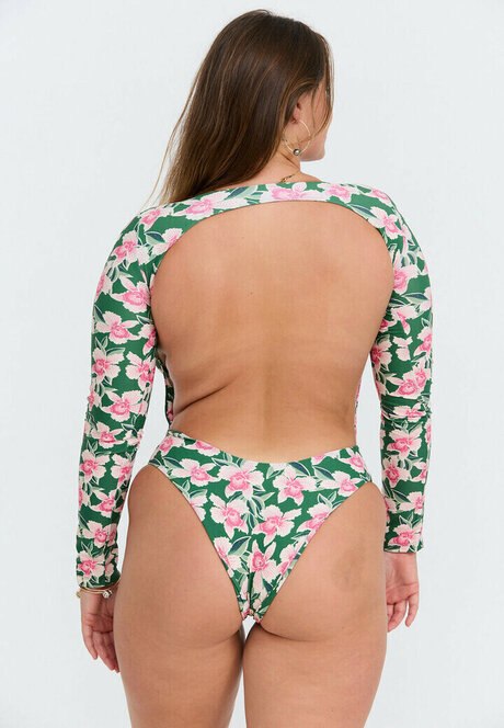 Maren Hemeon modelo porno foto