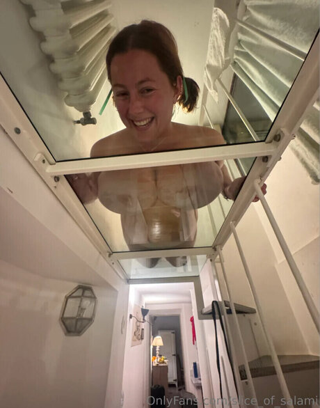 SliceSalami naked pornstar pic