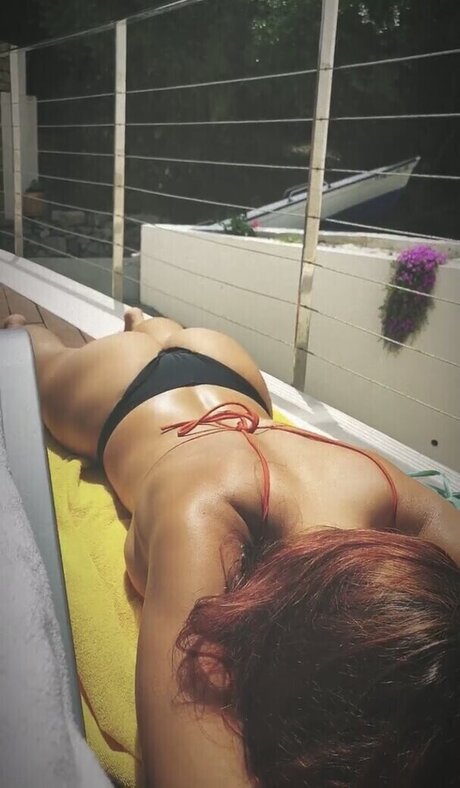 Jasmin Voigt estrella porno en alta definición imagen