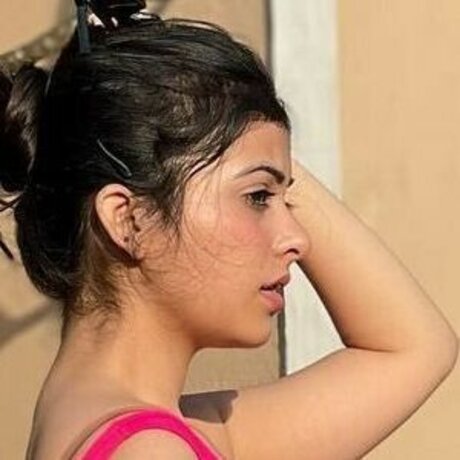 Riya Pandey art de star du porno img