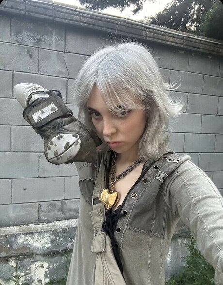 Sophie Powers modelo desnudo galerías