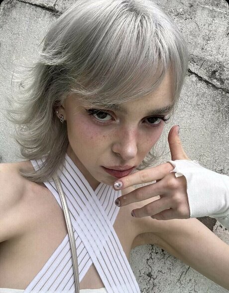 Sophie Powers erotic model images