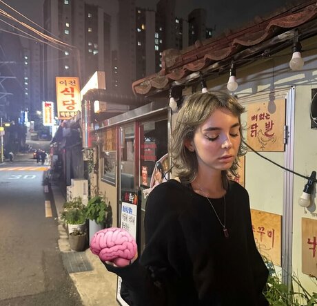 Sophie Powers actrice nue des photos