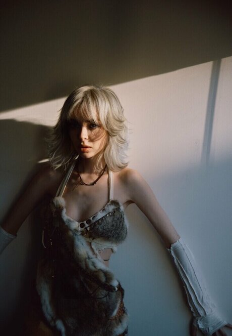 Sophie Powers arte estelar fotos