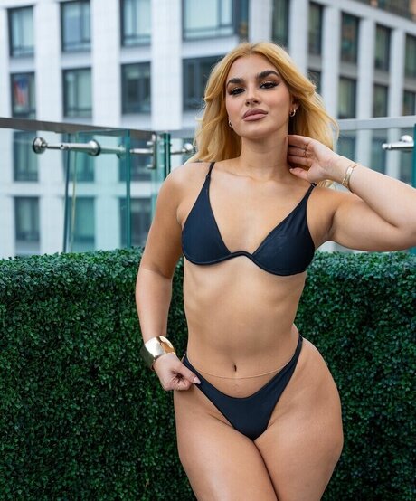 karendrodriguez pornographic model photo